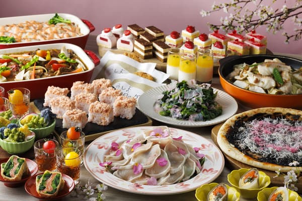 伊豆：選べるメイン・地元山海の幸を楽しむ季節のセミブッフェディナー